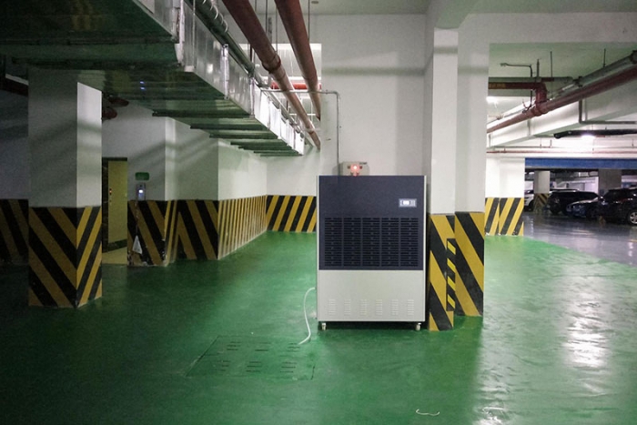 衣柜經常潮濕發霉，怎么辦！