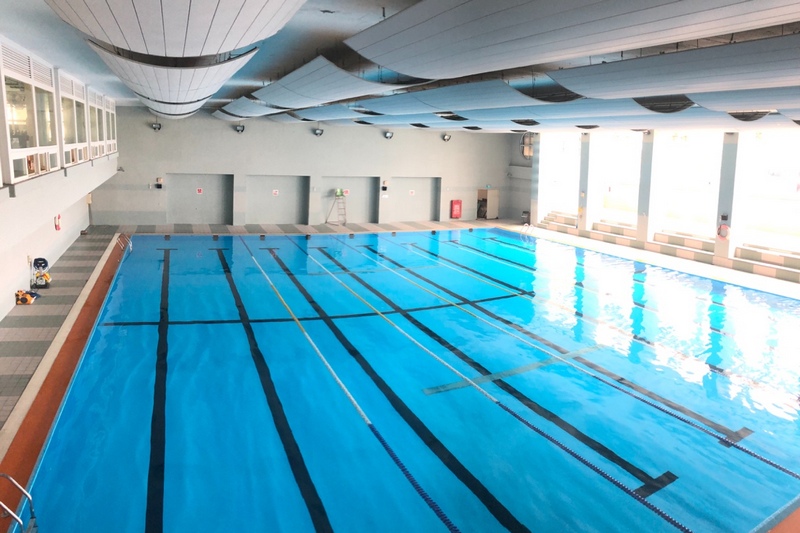 室內泳池潮濕不用怕，泳池除濕機來除濕